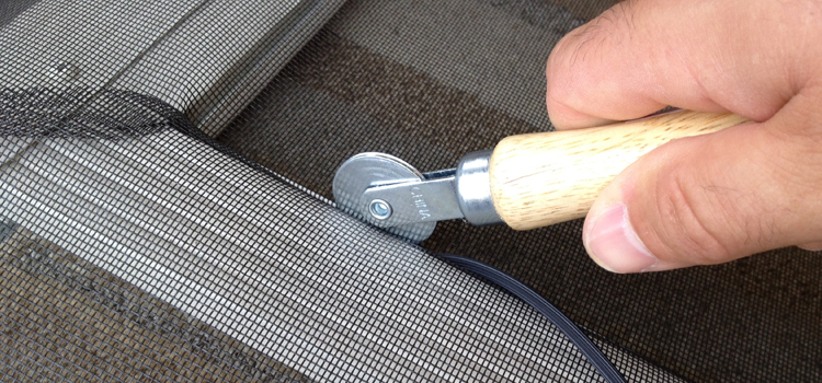 metal screen door repair in Midlothian
