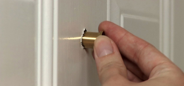peephole door repair in Midlothian